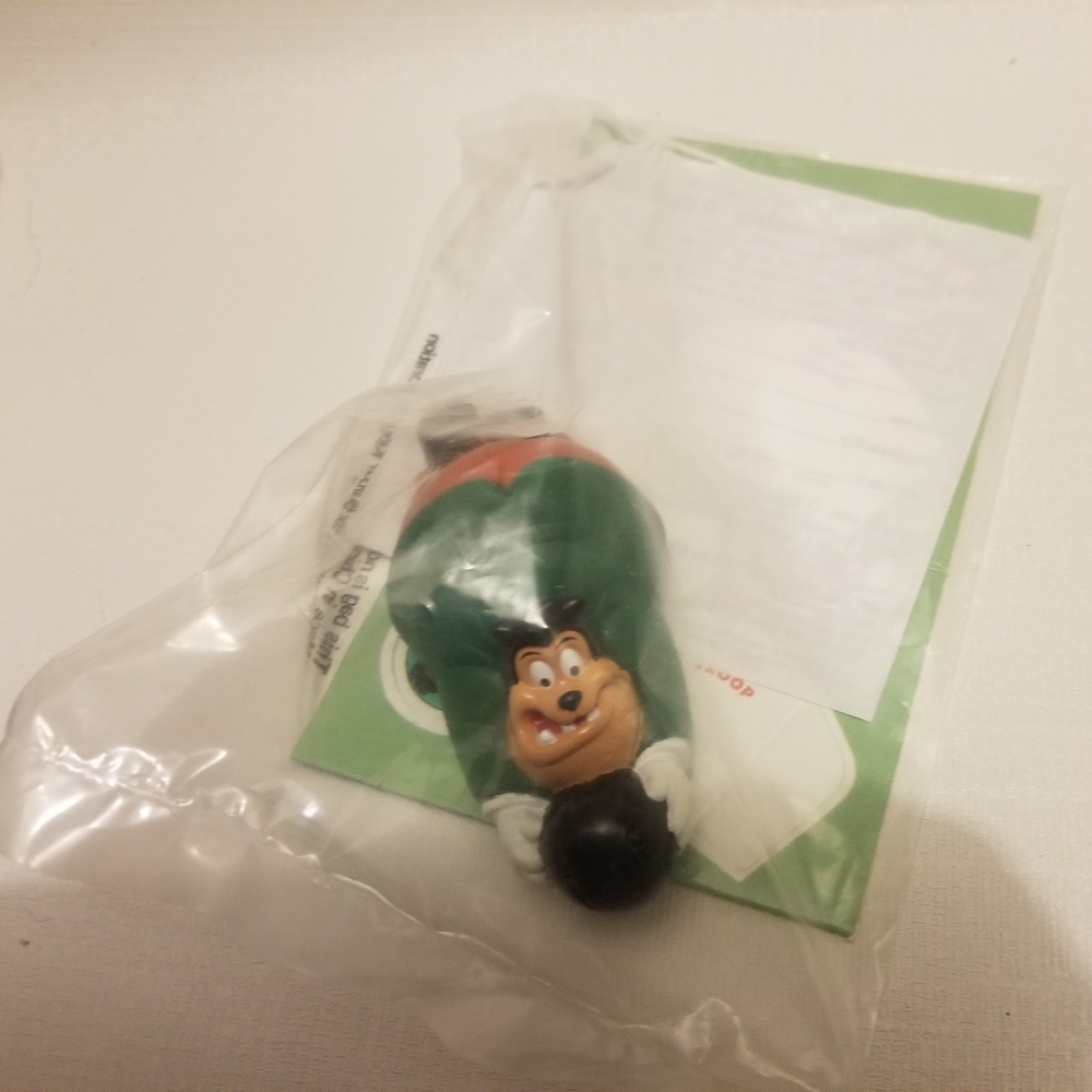 NWOT NIB 3 of 4 Goof Troop Bowling toys set - Picture 4 of 9